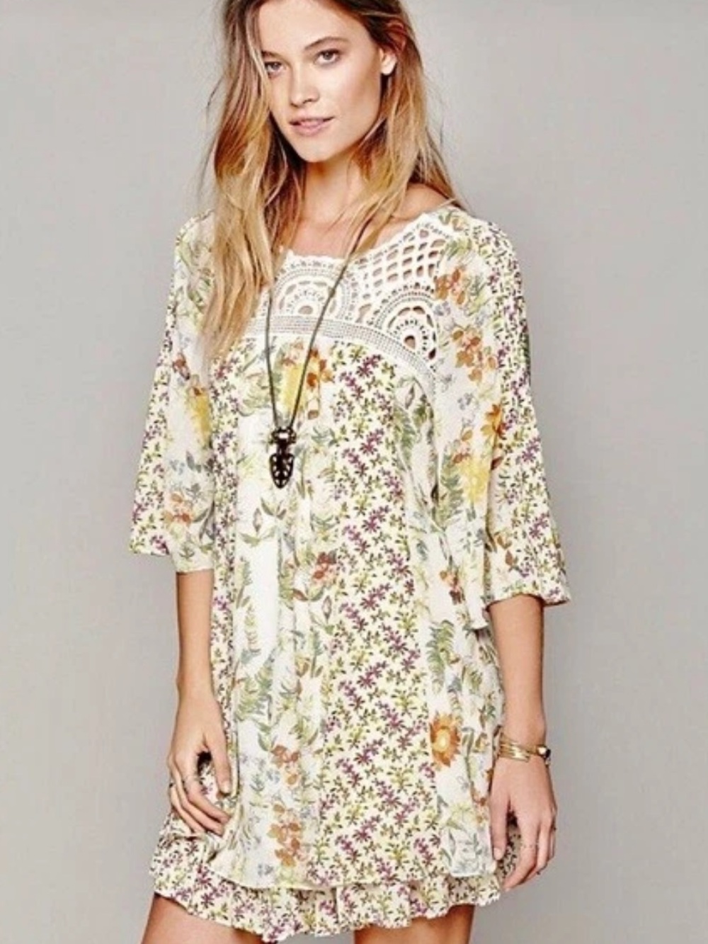 Free People Cream Floral Boho Crochet Mini Dress sz S
